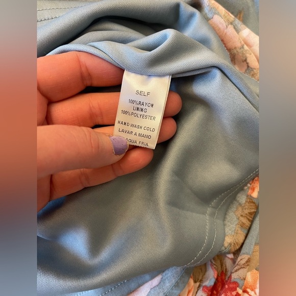 Floral Long Sleeve Dress with Ruffles Size Large - Picture 8 of 9